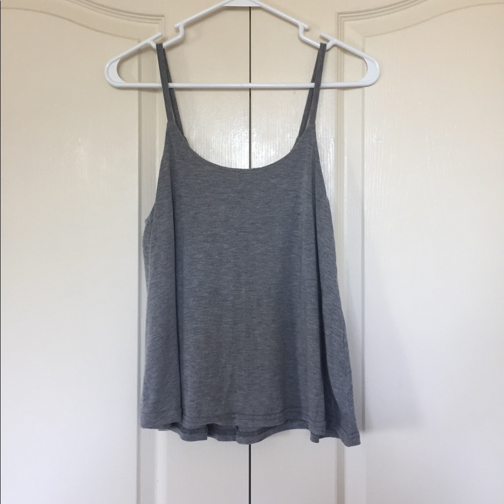 Gray tank top